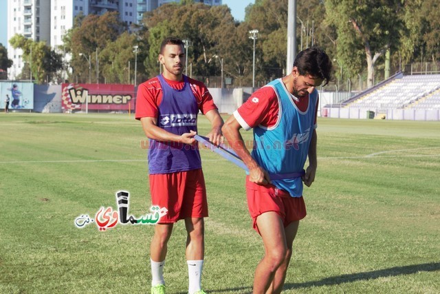  فيديو: إدارة الوحدة تحتفل واللاعبين بعيد الأضحى .. ويؤكدون  الان جاء وقت العمل والعطاء على ارض المسطح الأخضر 